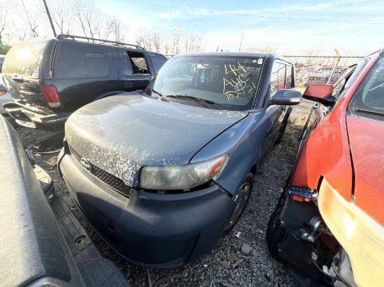 2008 Scion XB Tow# 111230