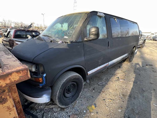 2001 Chevy 2500 Tow# 111564