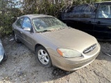 2002 Ford Taurus Tow# 111851