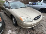 2001 Ford Taurus Tow# 112416