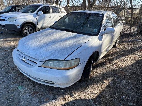 2001 Honda Accord Tow# 113406