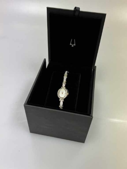 New Bulova Model 98L005 Wrist Watch