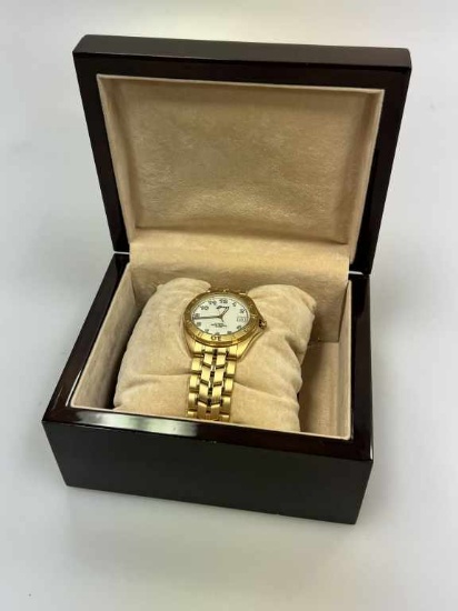 New Belair Swiss Auto-Quartz Wrist Watch