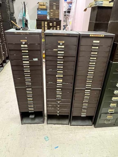 3 G-S Flexo Watch Crystal Cabinets with Crystals
