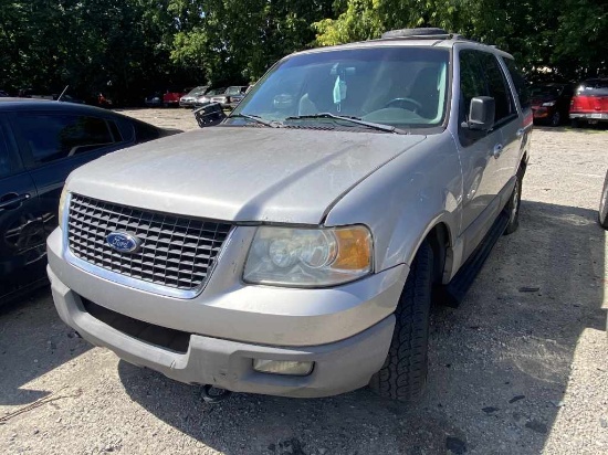 2003 Ford Expedition Tow# 115476