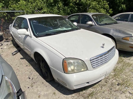 2004 Cadillac DeVille Tow# 2146