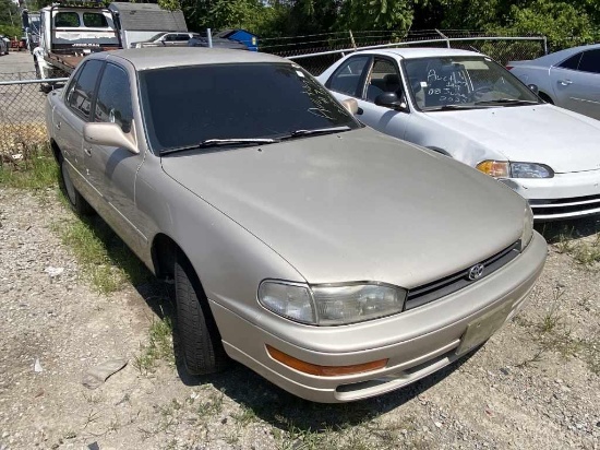 1992 Toyota Camry Tow# 2191