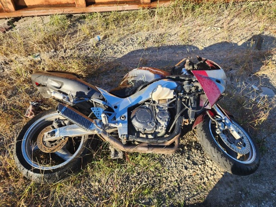 1994 Kawasaki Ninja Motorcycle Tow# 2992