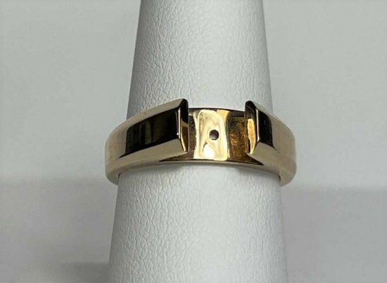 14K Yellow Gold Cathedral Shank Mounting