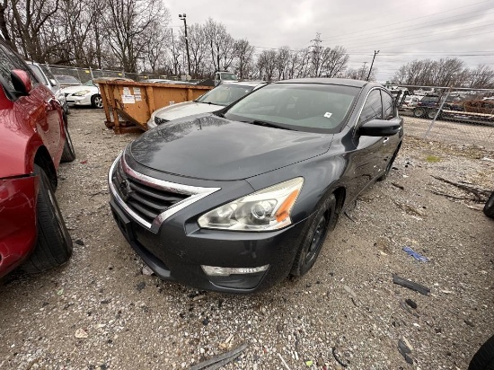 2013 Nissan Altima Tow# 5464