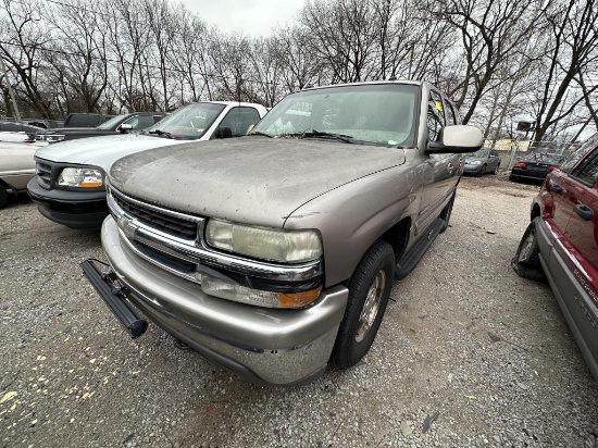 2003 Chevrolet Tahoe Tow# 5058