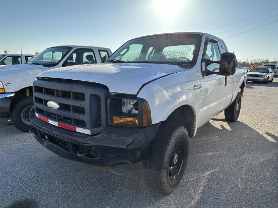 2006 FORD F250  Unit# 1213