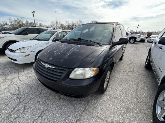 2006 CHRYSLER TOWN & COUNTRY Unit# 3460