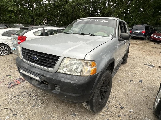 2002 Ford Explorer Tow# 3369