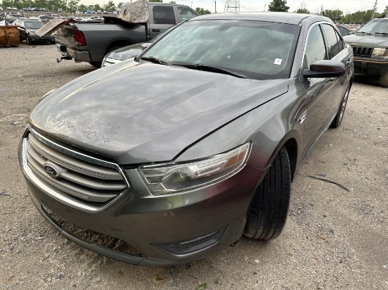 2014 Ford Taurus Tow# 1185