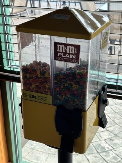 Candy/Nut $.25 Gumball Machine