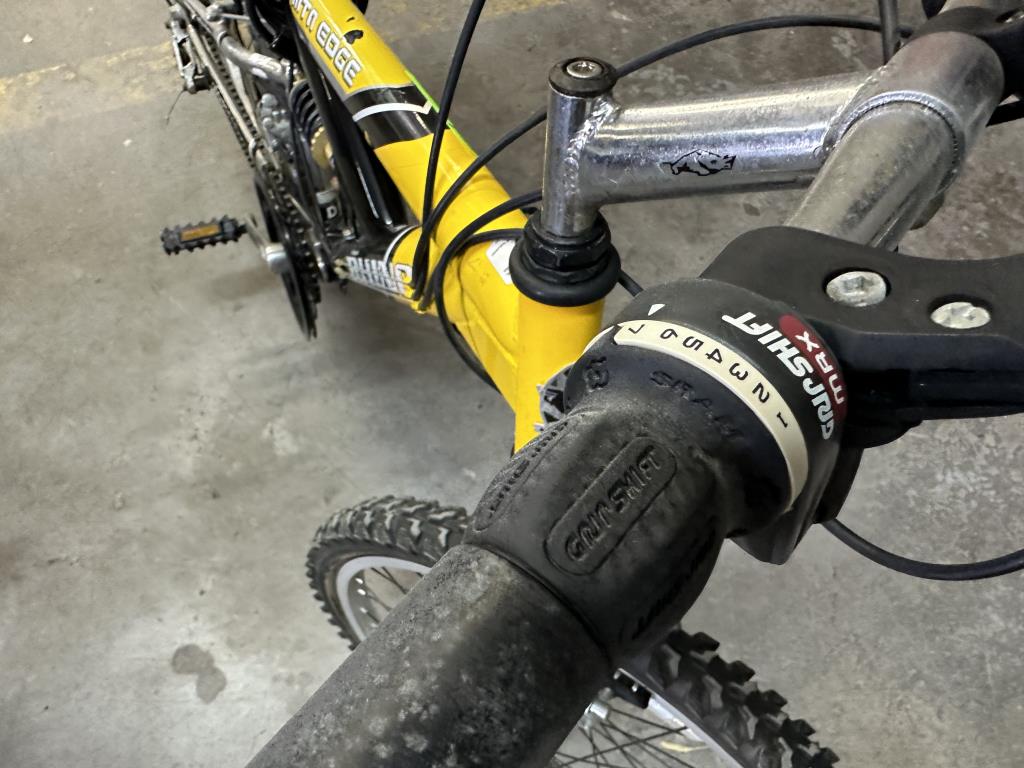 Rhino mountain edge bike top price