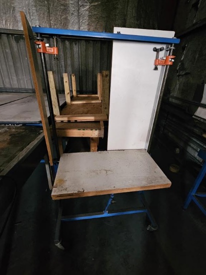 Special Job Table Measures 68"x32"x18"