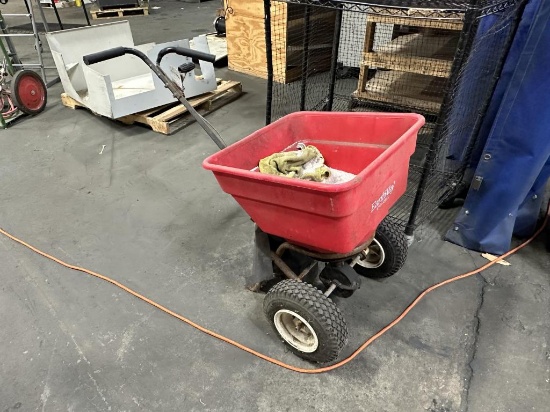 Earthway EV-N Spred Salt Spreader