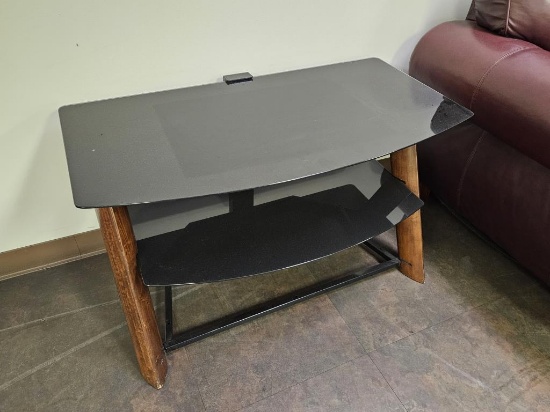 TV Stand 38"x22"
