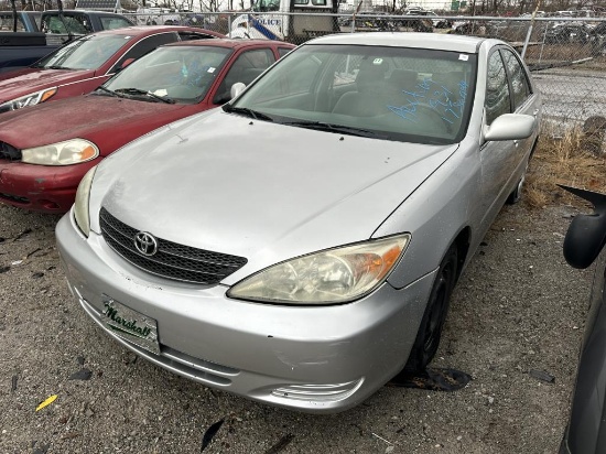 2002 Toyota Camry Tow# 11874