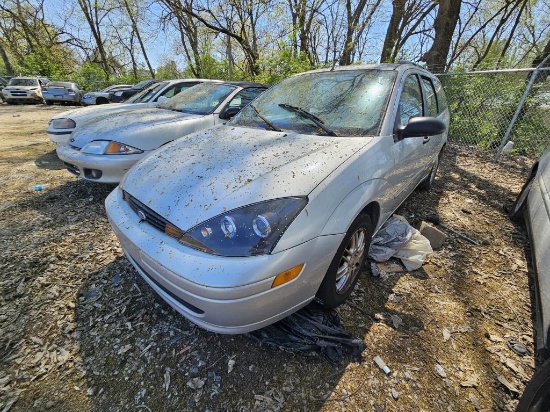 2002 Ford Focus Tow# 13382
