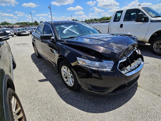 2013 FORD TAURUS  Unit# 5020
