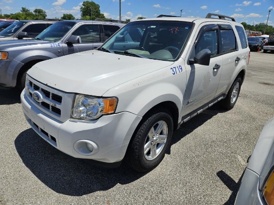 2009 FORD ESCAPE HYBRID  Unit# 3719