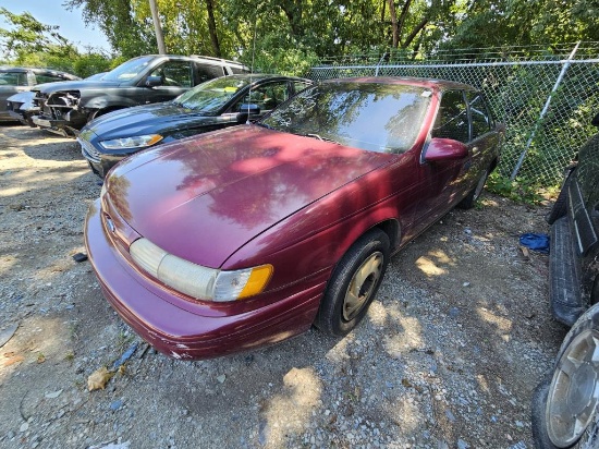 1993 Ford Taurus Tow# 16032