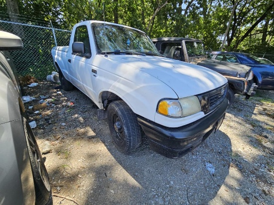 1998 Mazda B2500 Tow# 15883