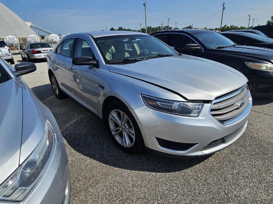 2016 FORD TAURUS  Unit# 5113
