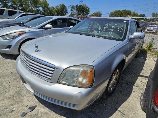 2002 Cadillac DeVille Tow# 16435