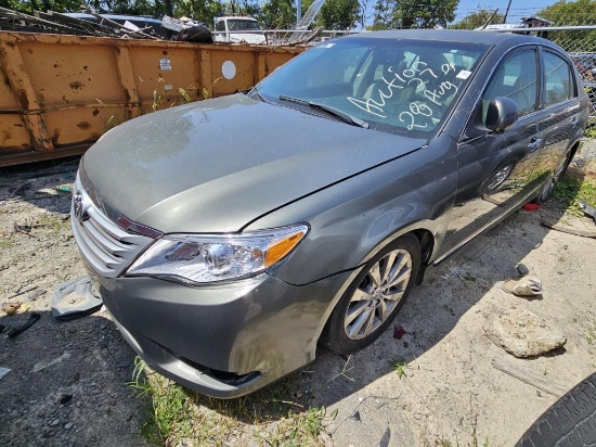 2011 Toyota Avalon Tow# 16120