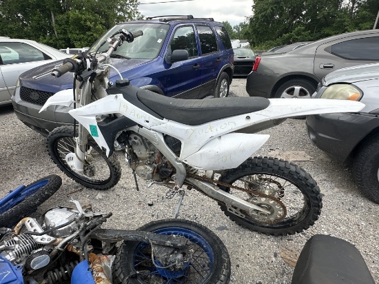 2020 SSR Dirt Bike  Tow# 20838