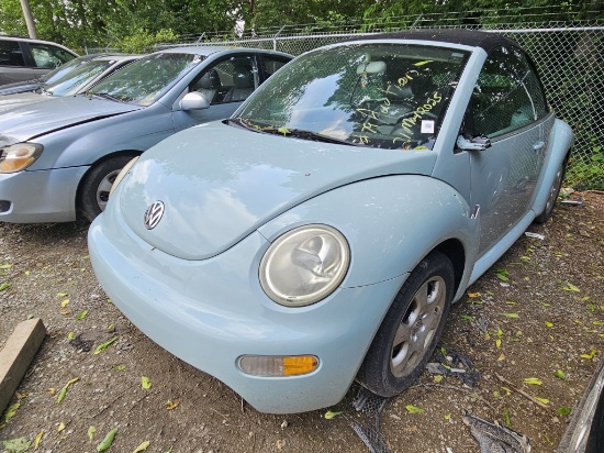 2003 Volkswagen New Beetle Tow# 20442