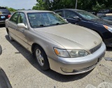 1999 Lexus ES 300 Tow# 21393