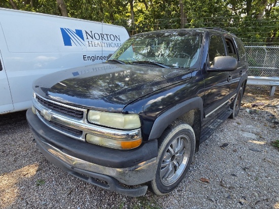 2004 CHEVROLET TAHOE Tow# 9536415