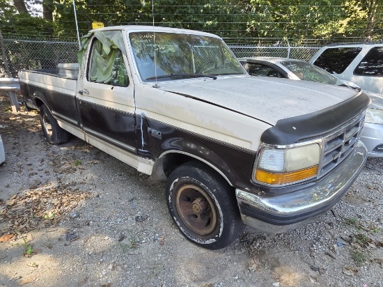 1993 FORD F150 Tow# 9481376