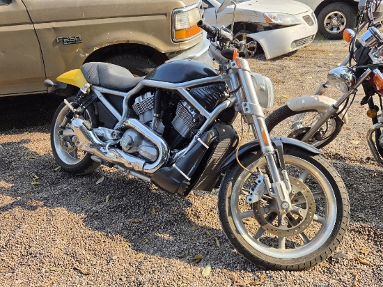 2006 HARLEY-DAVIDSON STREET ROD Tow# 9447421