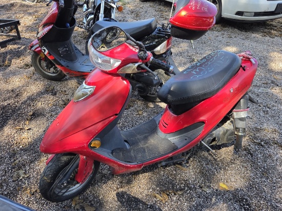 2005 TANK SPORTS URBAN ECONO 50 MOPED Tow# 9507553