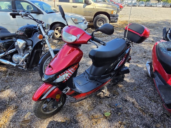 2025 GATOR 50-S3 EXPRESS MOPED Tow# 9541627