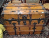 Early wooden and iron banded Steamer Trunk in excellent condition 23 by 33 by 19