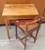 Early child's School Desk and Chair