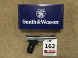 Smith and Wesson SW22 Victory Stainless