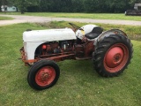 Ford 8N Gas tractor (NOT RUNNING)
