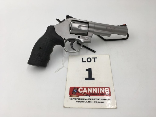 Smith & Wesson Model. 66-8 Combat 357MAG