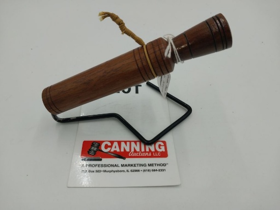 Duck Call By: Bill Hanna DuQuoin IL