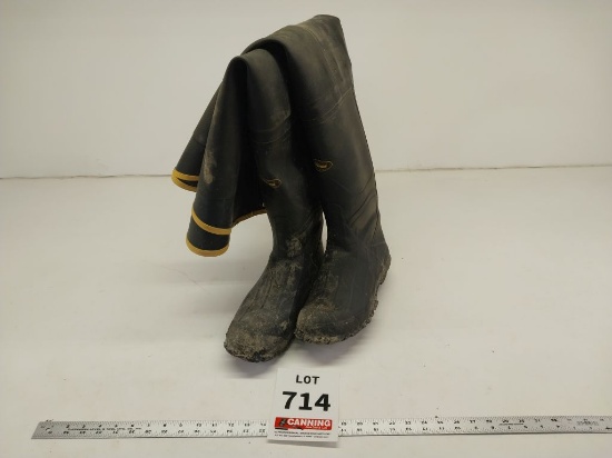 LaCrosse high water rubber boots(size 11)