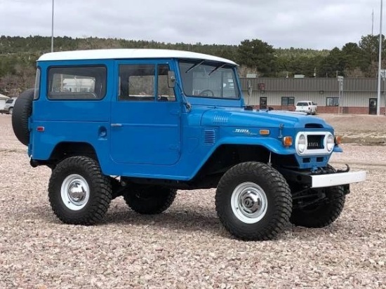 1971 Toyota FJ Landcruiser
