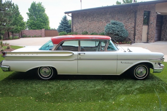 1957 Mercury Montclair